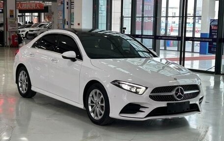 Mercedes-Benz A-Класс, 2022 год, 2 560 000 рублей, 6 фотография