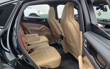 Porsche Cayenne III, 2022 год, 8 940 333 рублей, 16 фотография