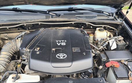 Toyota Land Cruiser Prado 120 рестайлинг, 2008 год, 3 000 000 рублей, 18 фотография