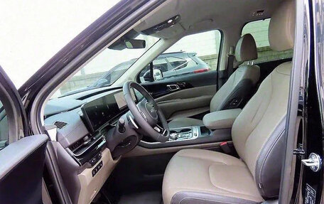 KIA Carnival, 2024 год, 4 390 000 рублей, 5 фотография