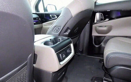 KIA Carnival, 2024 год, 4 390 000 рублей, 10 фотография