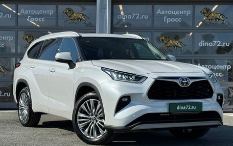 Toyota Highlander, 2025 год, 6 400 000 рублей, 3 фотография