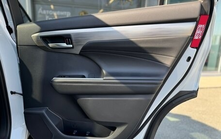 Toyota Highlander, 2025 год, 6 400 000 рублей, 20 фотография