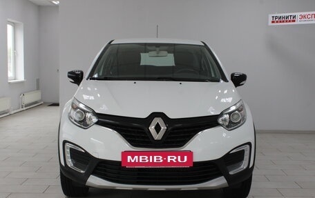 Renault Kaptur I рестайлинг, 2016 год, 1 229 900 рублей, 2 фотография