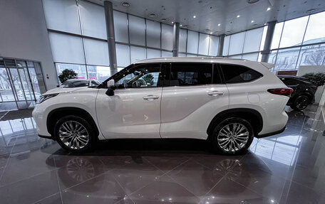 Toyota Highlander, 2025 год, 6 210 000 рублей, 8 фотография