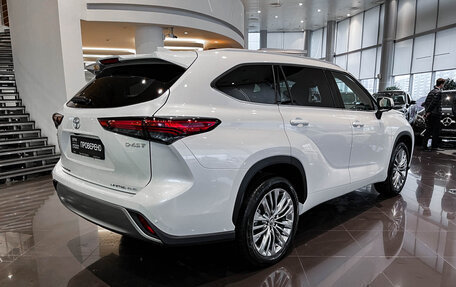 Toyota Highlander, 2025 год, 6 210 000 рублей, 5 фотография