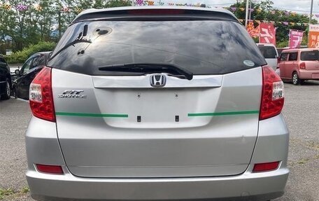 Honda Fit Shuttle I рестайлинг, 2013 год, 730 000 рублей, 5 фотография