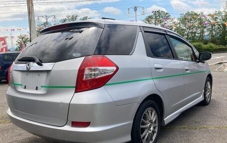 Honda Fit Shuttle I рестайлинг, 2013 год, 730 000 рублей, 3 фотография