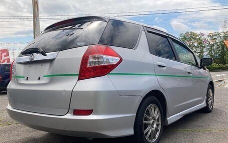 Honda Fit Shuttle I рестайлинг, 2013 год, 730 000 рублей, 4 фотография