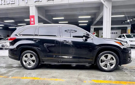 Toyota Highlander III, 2021 год, 2 787 027 рублей, 4 фотография