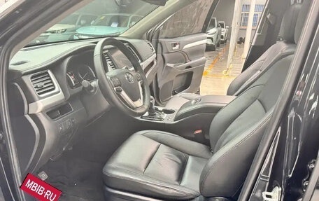 Toyota Highlander III, 2021 год, 2 787 027 рублей, 9 фотография
