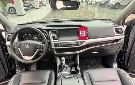 Toyota Highlander III, 2021 год, 2 787 027 рублей, 11 фотография