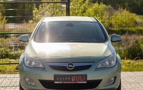 Opel Astra J, 2010 год, 690 000 рублей, 2 фотография