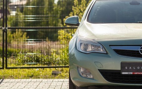Opel Astra J, 2010 год, 690 000 рублей, 4 фотография