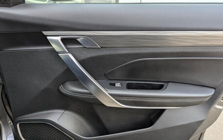 Geely Atlas, 2024 год, 2 300 000 рублей, 22 фотография