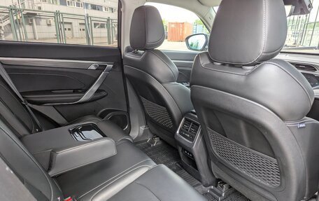 Geely Atlas, 2024 год, 2 300 000 рублей, 27 фотография