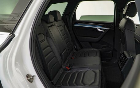 Volkswagen Touareg III, 2019 год, 4 999 000 рублей, 8 фотография