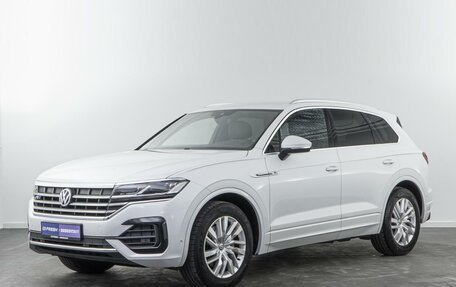 Volkswagen Touareg III, 2019 год, 4 999 000 рублей, 5 фотография