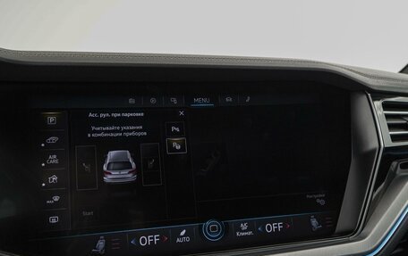 Volkswagen Touareg III, 2019 год, 4 999 000 рублей, 28 фотография