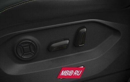 Volkswagen Touareg III, 2019 год, 4 999 000 рублей, 18 фотография