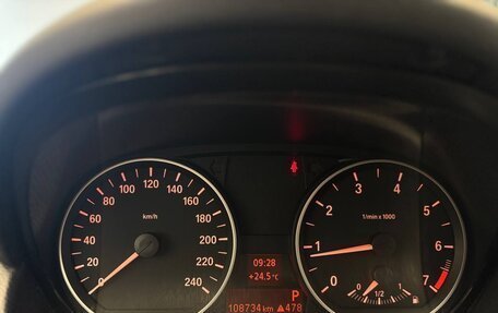 BMW 1 серия, 2010 год, 950 000 рублей, 16 фотография