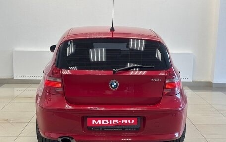 BMW 1 серия, 2010 год, 950 000 рублей, 6 фотография