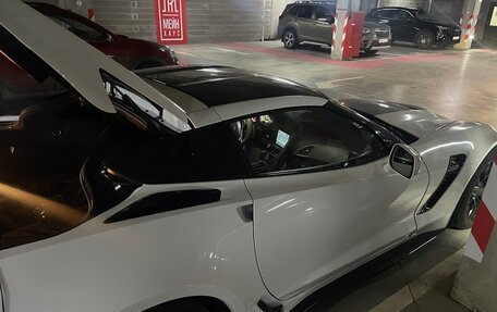 Chevrolet Corvette C7, 2016 год, 12 500 000 рублей, 6 фотография