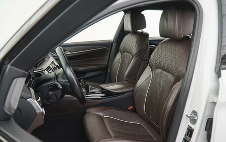 BMW 5 серия, 2017 год, 3 498 000 рублей, 10 фотография