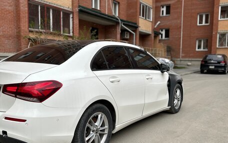 Mercedes-Benz A-Класс, 2020 год, 1 700 000 рублей, 5 фотография