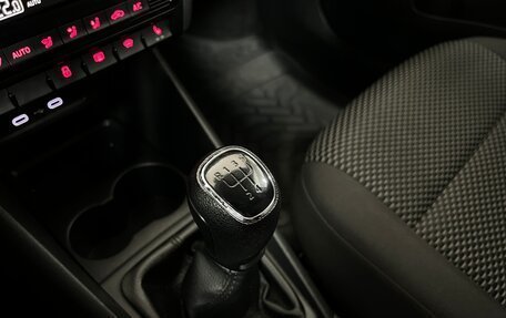 Volkswagen Polo VI (EU Market), 2020 год, 1 450 000 рублей, 18 фотография