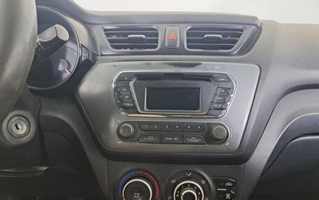KIA Rio III рестайлинг, 2012 год, 350 000 рублей, 15 фотография