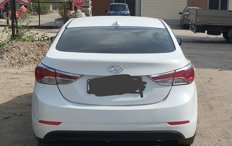 Hyundai Elantra V, 2014 год, 760 000 рублей, 2 фотография