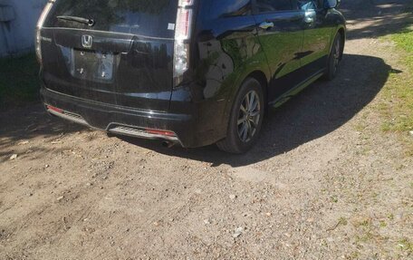Honda Stream II, 2009 год, 1 450 000 рублей, 2 фотография