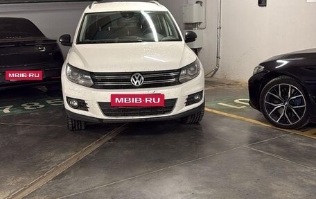 Volkswagen Tiguan I, 2013 год, 1 530 000 рублей, 3 фотография