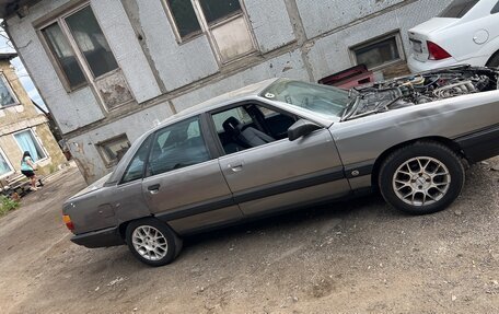 Audi 100, 1983 год, 135 000 рублей, 2 фотография