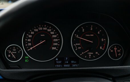 BMW 3 серия, 2018 год, 3 300 000 рублей, 18 фотография
