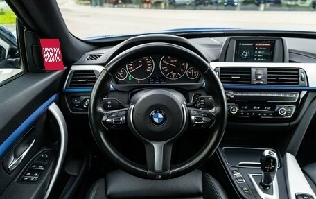 BMW 3 серия, 2018 год, 3 300 000 рублей, 16 фотография