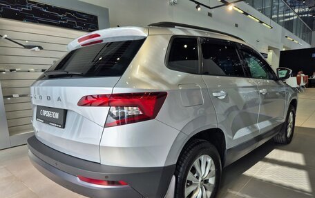 Skoda Karoq I, 2022 год, 2 250 000 рублей, 4 фотография
