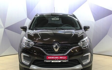 Renault Kaptur I рестайлинг, 2017 год, 1 598 000 рублей, 8 фотография