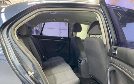Volkswagen Jetta VI, 2008 год, 660 000 рублей, 17 фотография