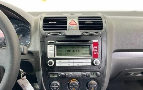 Volkswagen Jetta VI, 2008 год, 660 000 рублей, 13 фотография