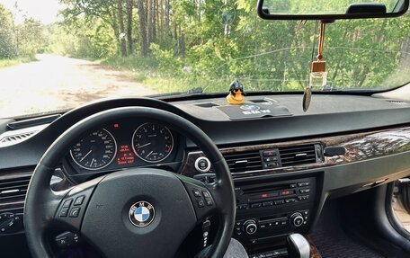 BMW 3 серия, 2007 год, 915 000 рублей, 15 фотография