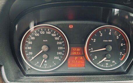 BMW 3 серия, 2007 год, 915 000 рублей, 14 фотография