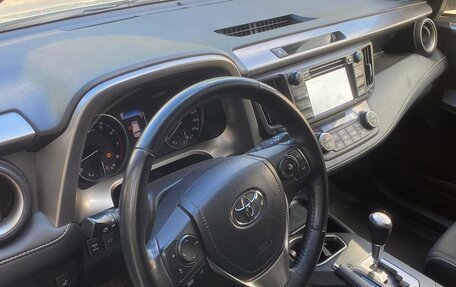 Toyota RAV4, 2016 год, 2 499 000 рублей, 9 фотография
