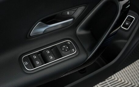 Mercedes-Benz CLA, 2020 год, 3 190 000 рублей, 18 фотография