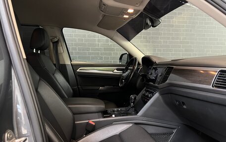 Volkswagen Teramont I, 2018 год, 2 800 000 рублей, 10 фотография