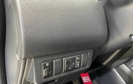Nissan Tiida, 2007 год, 500 000 рублей, 30 фотография