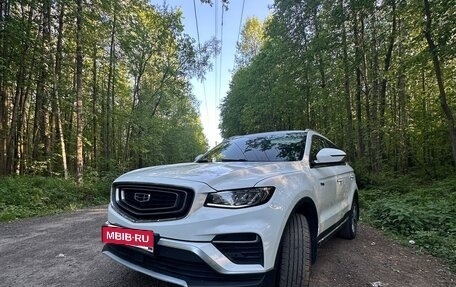 Geely Atlas, 2022 год, 1 850 000 рублей, 4 фотография