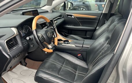 Lexus RX IV рестайлинг, 2016 год, 2 899 000 рублей, 7 фотография