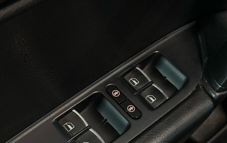 Volkswagen Touareg III, 2012 год, 1 530 000 рублей, 11 фотография